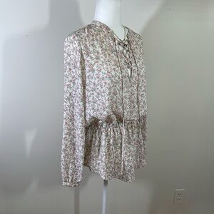 Harlow’s & Graham sz med top pastel ditsy print   Elasticized waist